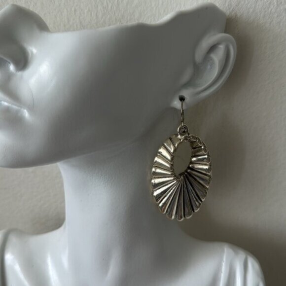 E&L Twist Textured Sterling Silver Electroform Earrings Israel 2.5” long - Picture 7 of 11